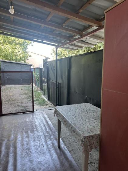 Casă cu 3 camere cu Teren 120 Mp în Dumbrăvița