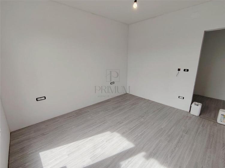 Casă cu 4 camere cu Teren 415 Mp în Albina