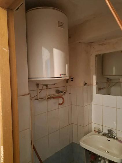 Garsonieră decomandată în Micro II
