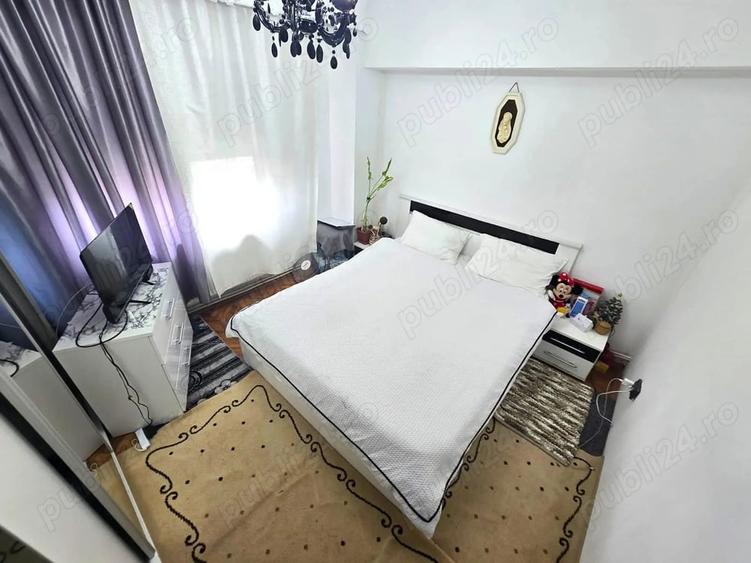 Apartament cu 3 camere în Micro 15