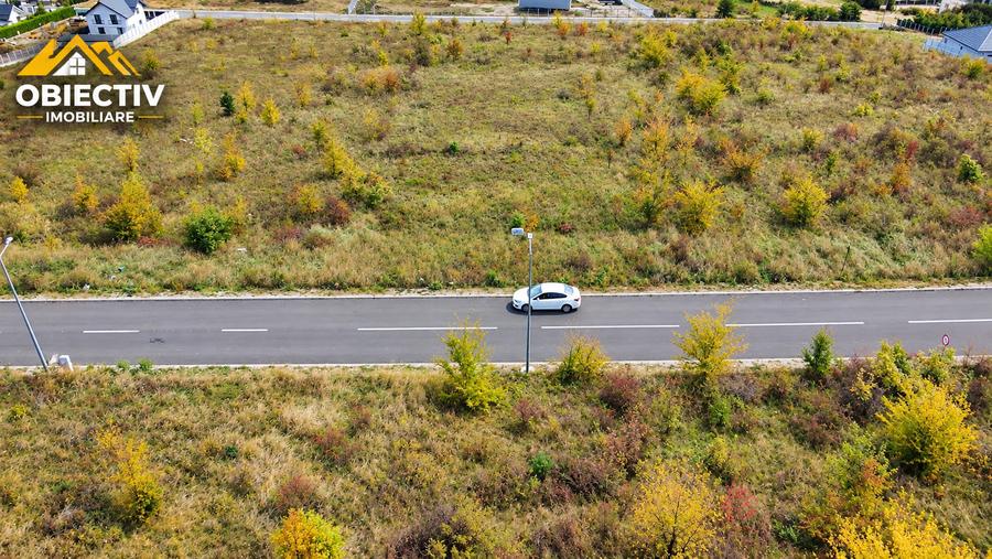 Teren intravilan de 1661 mp, în Nord-Est