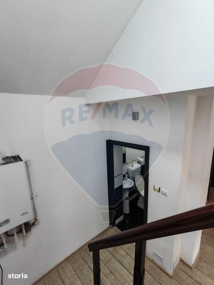 Casă cu 4 camere cu Teren 50 Mp în Blumăna
