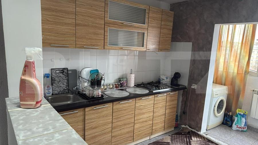 Apartament cu 3 camere decomandat, mobilat în Nord