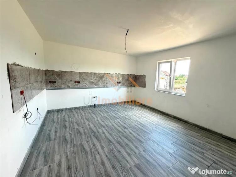Casă cu 4 camere cu Teren 1439 Mp în Inand
