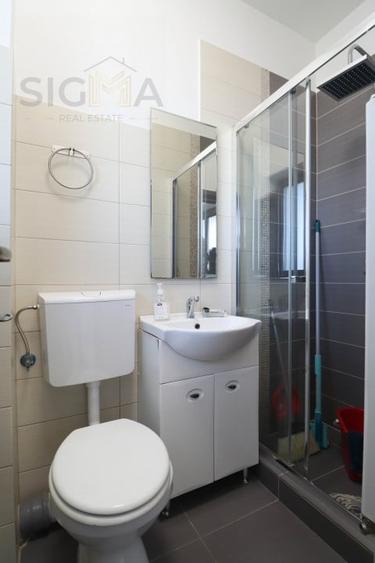 Duplex cu 6 camere cu Canalizare în Europa