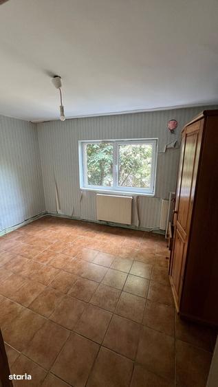 Apartament cu 3 camere în Burdea