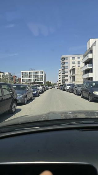 Apartament cu 3 camere decomandat în Nord