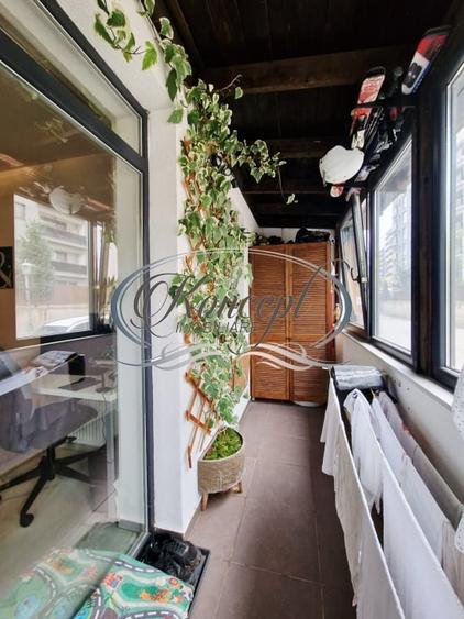 Apartament cu 3 camere decomandat, mobilat în Sopor