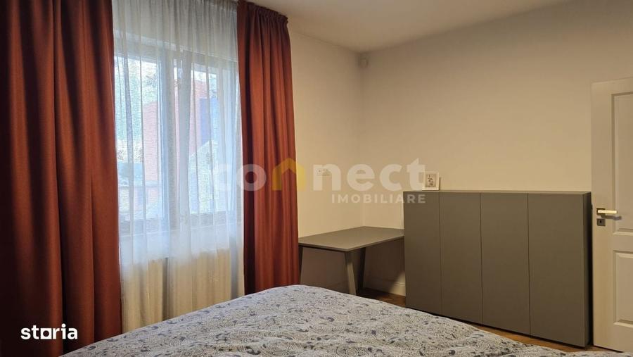 Apartament cu 4 camere în Central