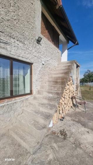 Casă cu 4 camere cu Teren 1550 Mp în Drăgănești