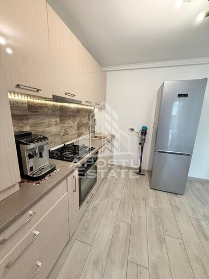 Apartament cu 3 camere decomandat, mobilat în Chișoda
