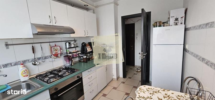 Apartament cu 3 camere decomandat în Central