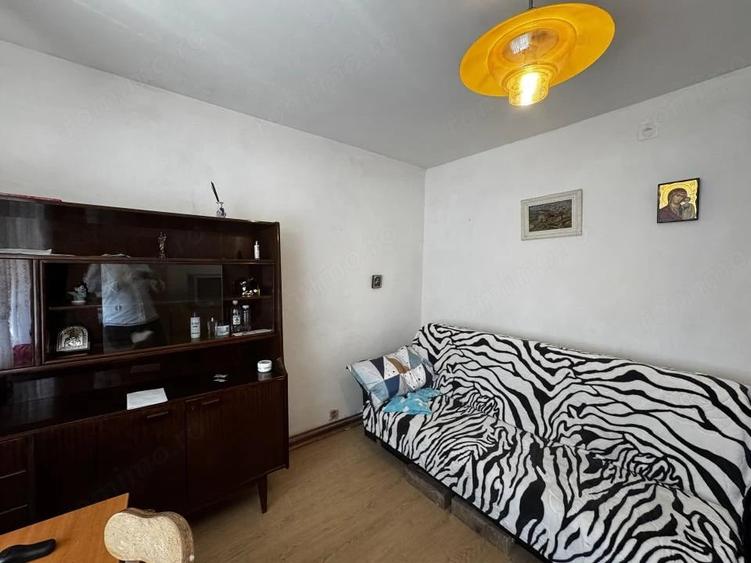 Apartament decomandat cu 2 camere, zona Simion Barnutiu - 3