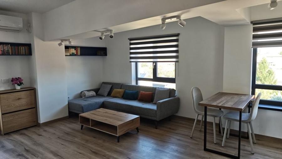 Apartament cu 2 camere în Popoveni