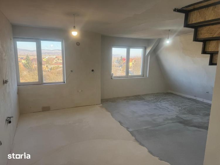 Apartament cu 3 camere decomandat în Sângeorgiu de Mureș
