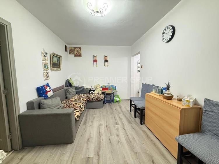 Apartament cu 3 camere în Tătărași