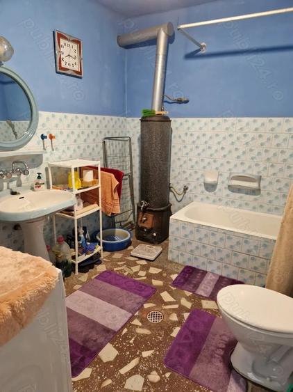 Casă cu 3 camere în Central