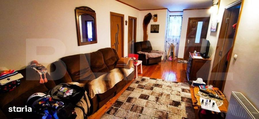 Casă cu 4 camere în Central