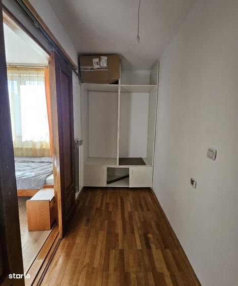 Casă cu 4 camere decomandat în Sânmartin