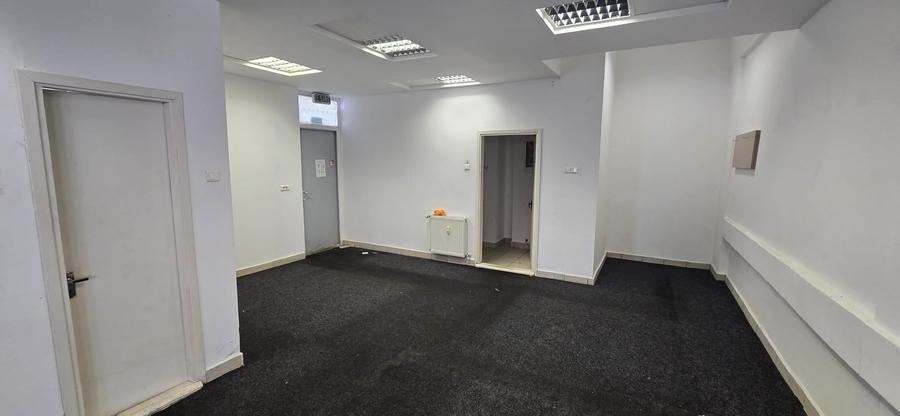 Spațiu comercial, de 108 mp, în Central