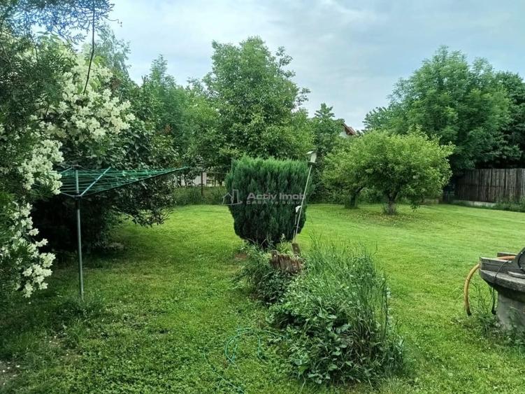 Casă cu 3 camere cu Teren 770 Mp în Central