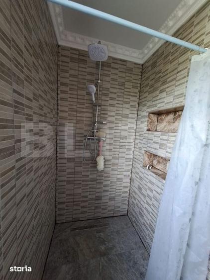Casă cu 4 camere cu Teren 1399 Mp în Luna