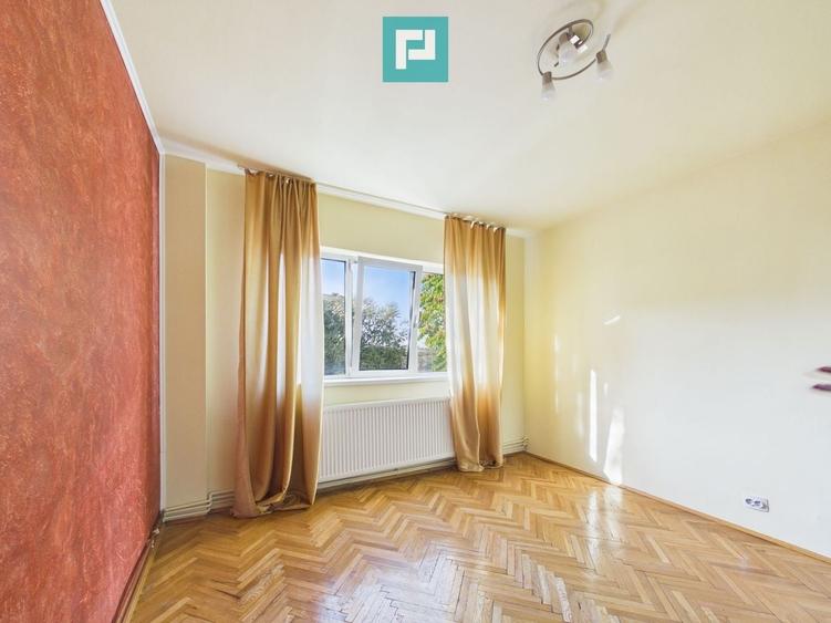 Apartament cu 3 camere decomandat în Alfa