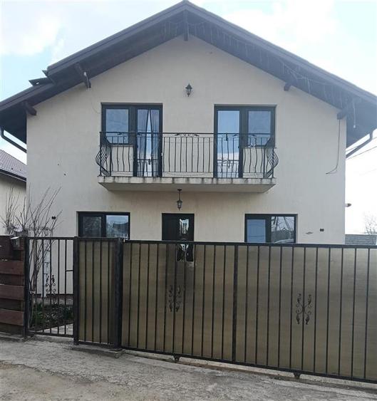 Casă cu 5 camere cu Teren 518 Mp în Lunca Cetățuii