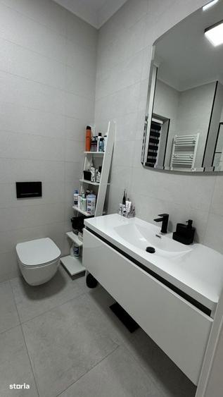 Apartament cu 3 camere în Nufărul