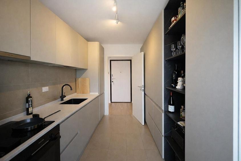 Apartament cu 3 camere decomandat în Domenii