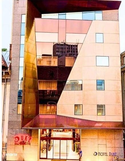 Spațiu comercial, de 100 mp, în Romană