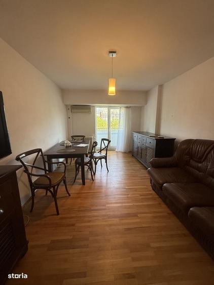 Apartament cu 3 camere decomandat în Splaiul Independenței