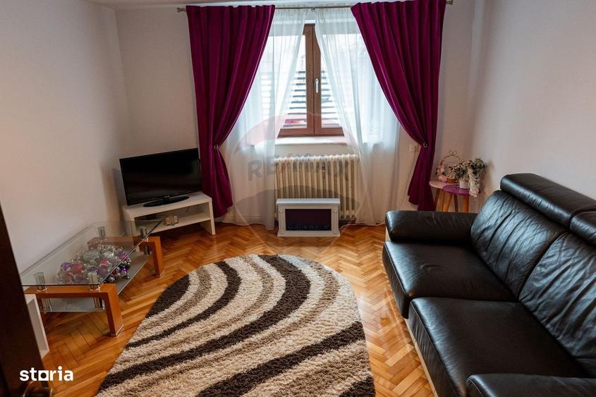 Casă cu 4 camere în Hășdat