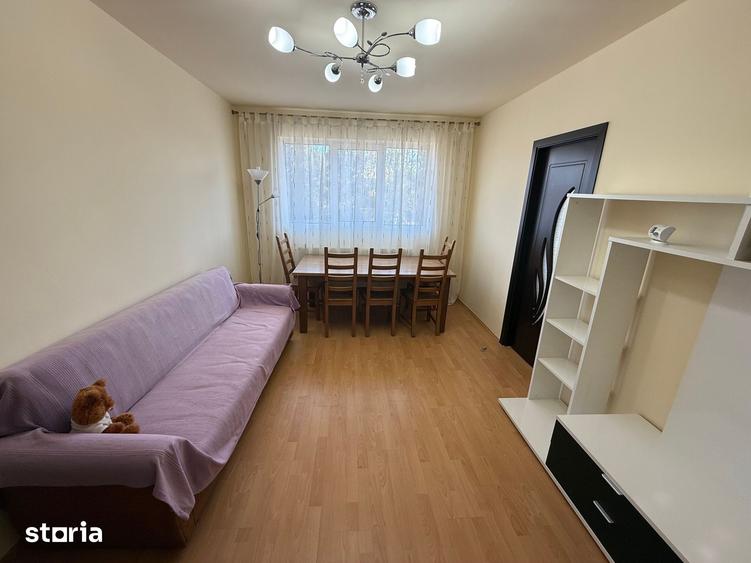 Apartament cu 2 camere, mobilat în Central