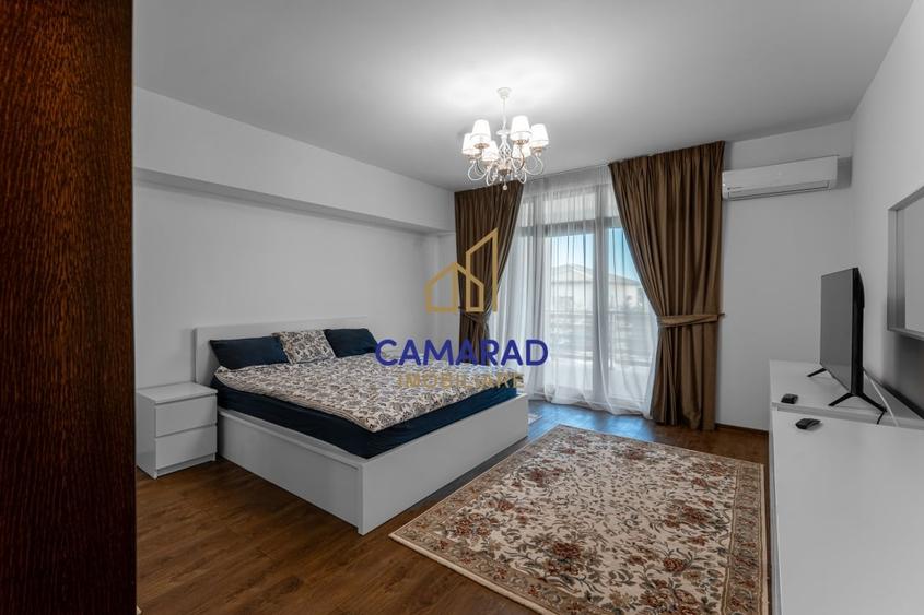 Casă individuală cu 8 camere cu Canalizare în Pipera