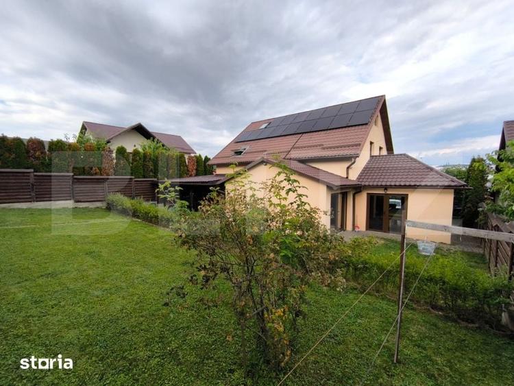 Casa premium P+E+M cu sistem fotovoltaic 15 kW, teren de 700 mp - 1
