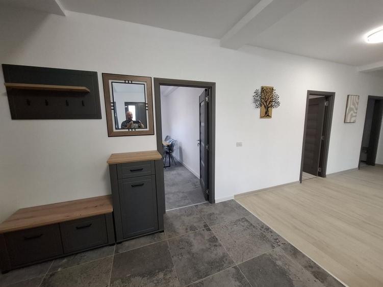 Casă cu 3 camere cu Teren 330 Mp în Livada