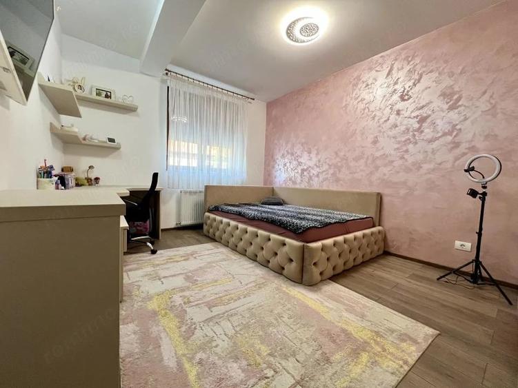 Casa cu 2 camere, 54 mp, curte comuna, parter - Zona Freidorf - 1