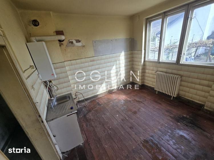 Casă cu 4 camere decomandat cu Teren 300 Mp în Terezian