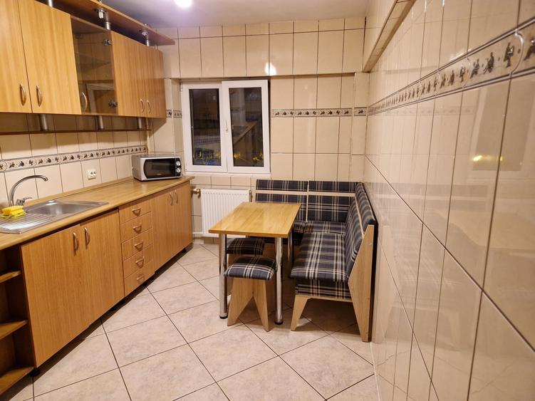Apartament cu 2 camere decomandat, mobilat în Colentina