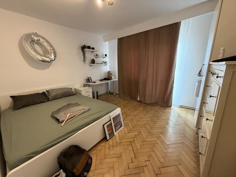 Apartament cu 4 camere semidecomandat, mobilat în Mărăști