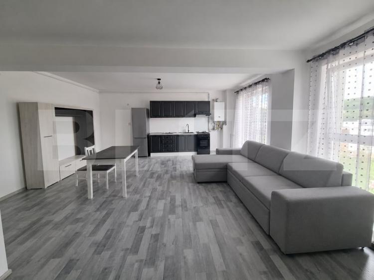 Apartament cu 2 camere semidecomandat în Dâmbul Rotund