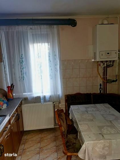 Apartament cu 3 camere decomandat în Ultracentral