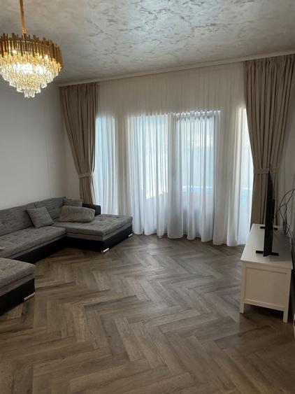 Casă cu 4 camere în Strejnicu