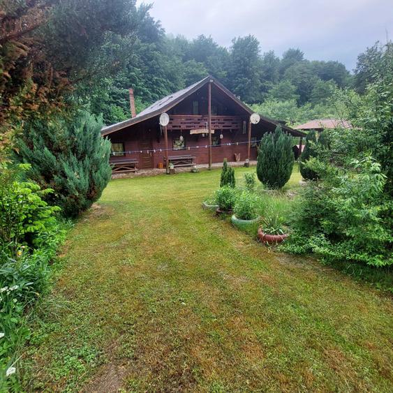 Casă cu 4 camere în Exterior Vest