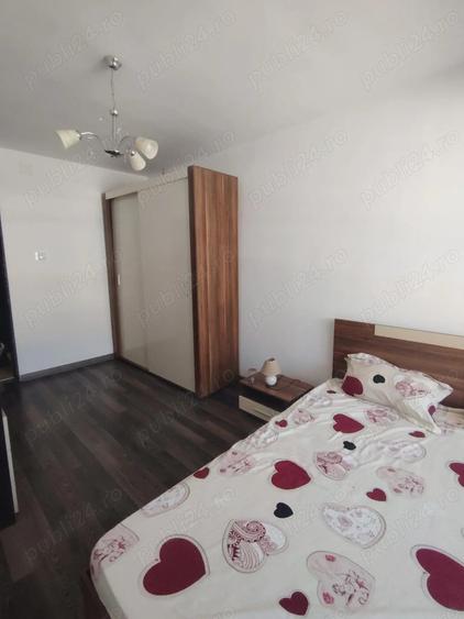 Apartament cu 2 camere decomandat în Micro 20