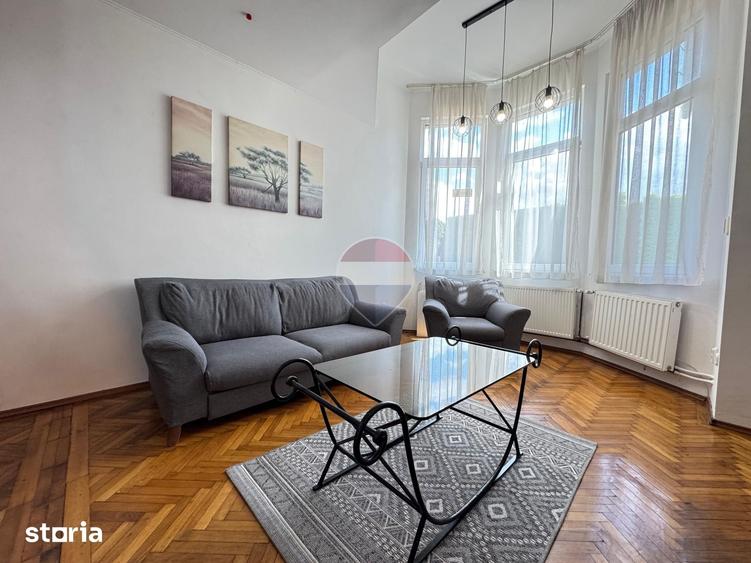 Apartament cu 3 camere în Orașul Nou