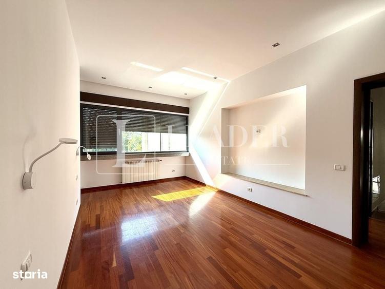 Apartament cu 4 camere în Dorobanți