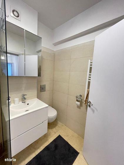 Apartament cu 2 camere, mobilat în Central