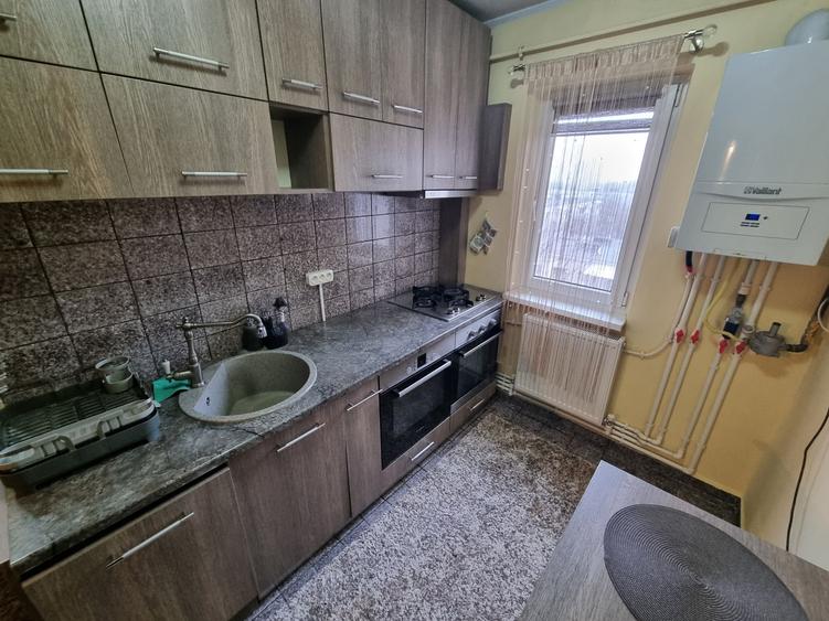 Apartament cu 2 camere circular, mobilat în Brătianu